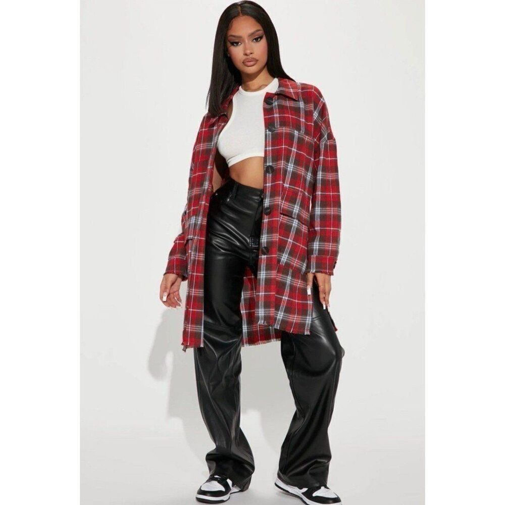 Fashion Nova NWT Medium Women Red Black Plaid Long Sleeve Flannel Top Fall